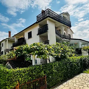 Casa Blanca , Umago Croazia