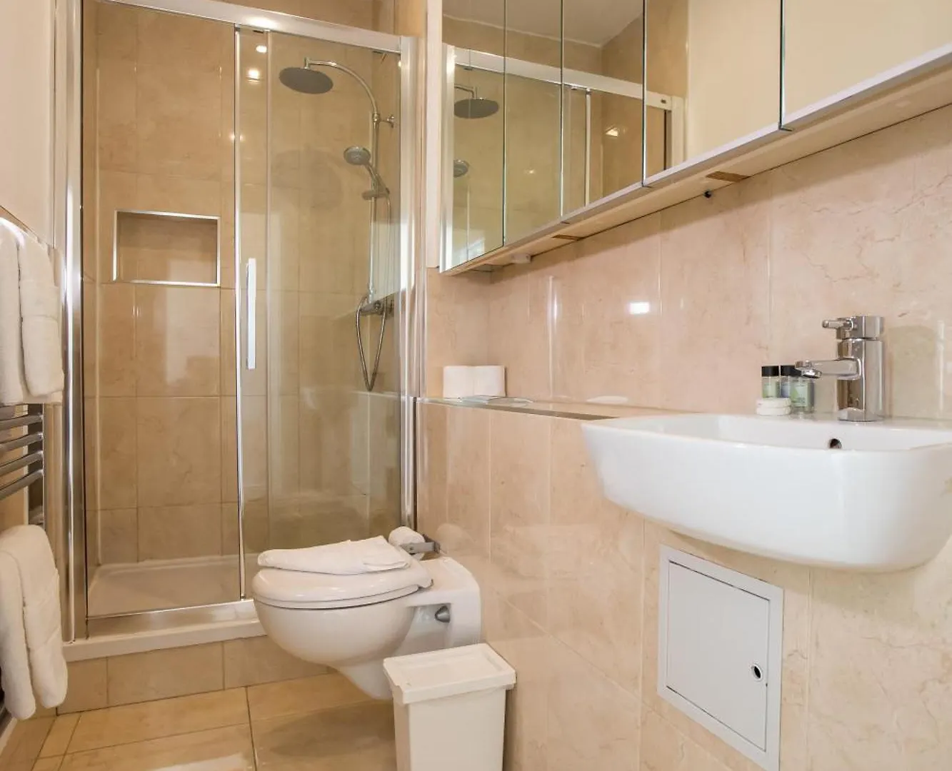 Temple Bar Essex Apartments Dublino