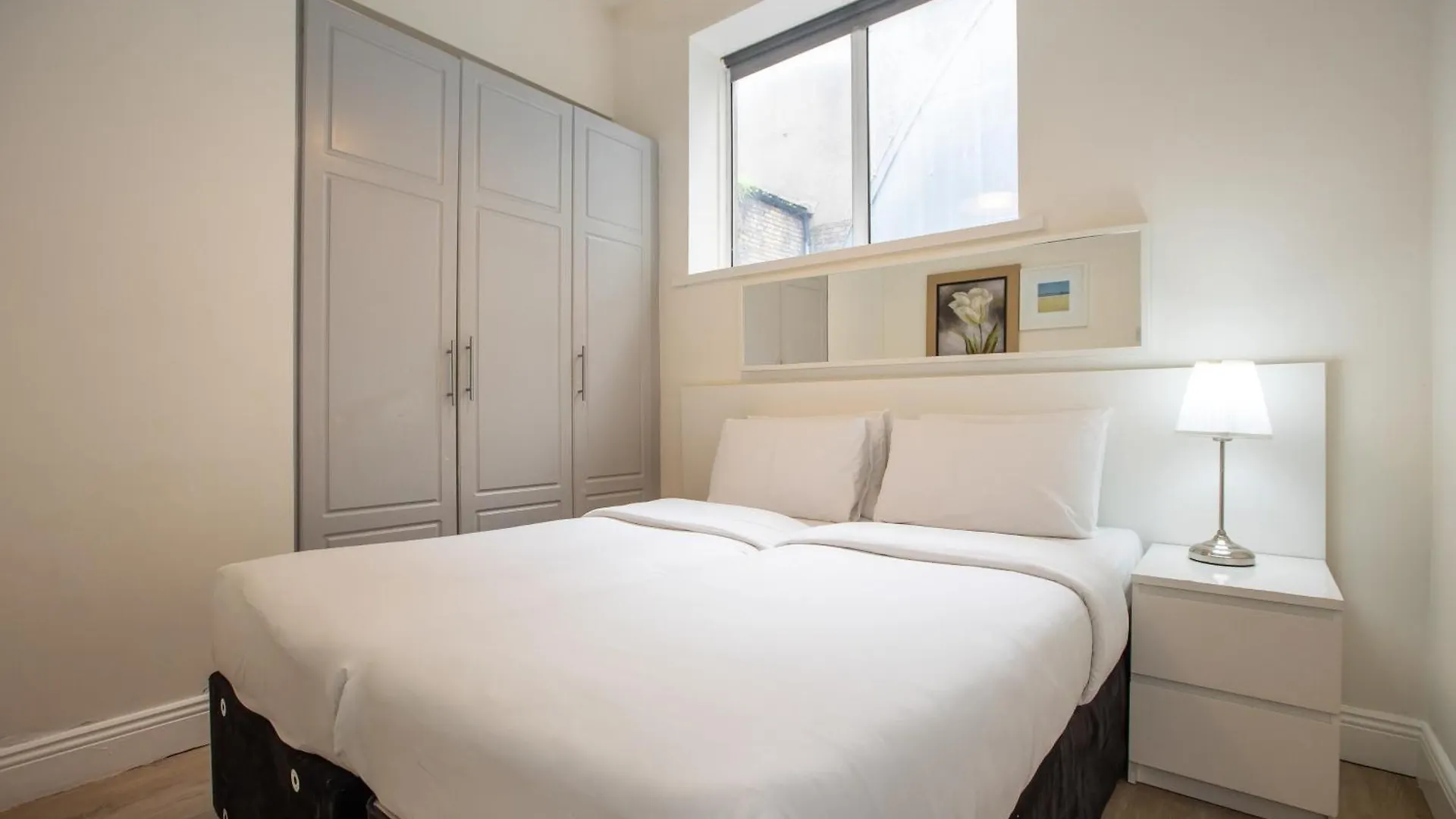 Temple Bar Essex Apartments Dublino